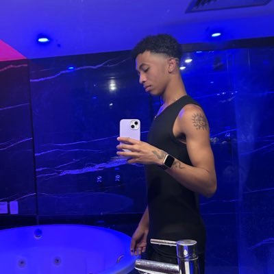 kauanprivy's profile picture. 🇧🇷 Brazilian Boy | DM for collabs🌐https://t.co/hAJTJ2tJkq / IG: https://t.co/Kdegm4XVEM