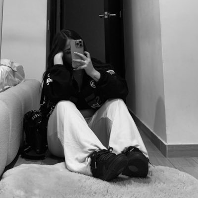 _meganmrn's profile picture. miaauuu