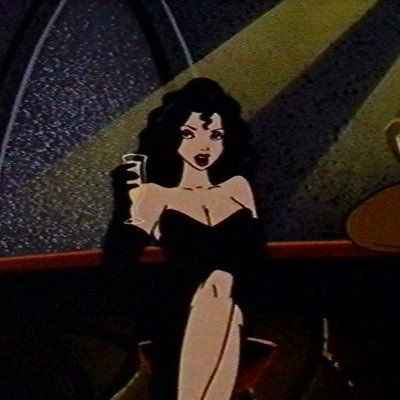 confusedsasa's profile picture. 