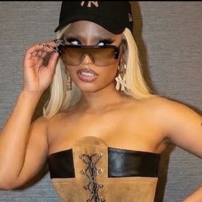 jaziowrld's profile picture. 