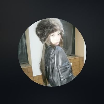 abc__767_'s profile picture. 血色ヴォルデモート  ↑18
苦手な部首 亻氵