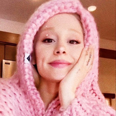 bigfatgoalie's profile picture. i did not glue my hat to my head! the hat shrunk! the fibers fused to my hair!