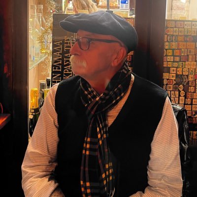 mkemalgultekin's profile picture. Öğretmen Haydar Gültekin Bilim Sanat Kültür Akademisi Kurucusu.