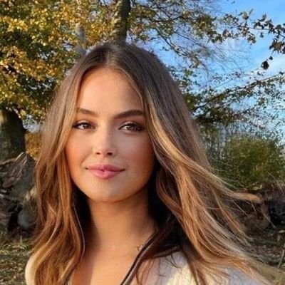 Gloryreah's profile picture. like to show what I'm made of 🎥 movies/ 📰News and politics/✊I love Trump 🚫no bad energy, no hate