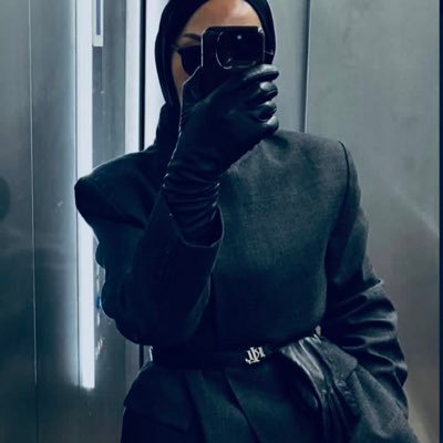 zuleyxabedirxan's profile picture. | hariciye | bürokratik elitler beni yoruyor | bach dinlemeliyiz @istuniresmi 🎓