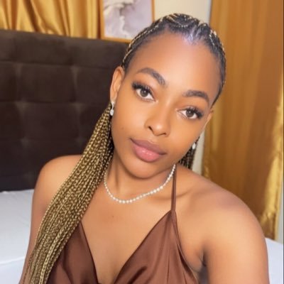 Ucheyyy2's profile picture. Medic 💊 || Movie Lover 🎥 || Tech 💻