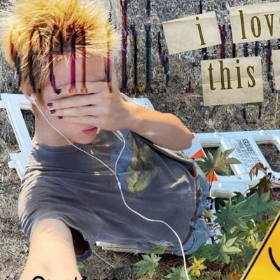 holiecs's profile picture. 𝗰𝗼𝗿𝘁𝗶𝘀𓈒⠀motogp⠀&⠀F1.