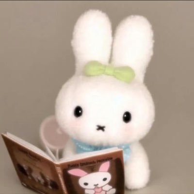 dearestmurmur's profile picture. 敬我心永恒 敬我亲爱的｜可以喊我星星或者Velune