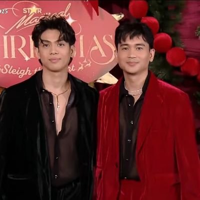 Dongpatbabes's profile picture. Bahan & Ramirez | ARMY| Jeon & Kim | Wattpad reader
DONGPAT DUMMIES|| BL fans