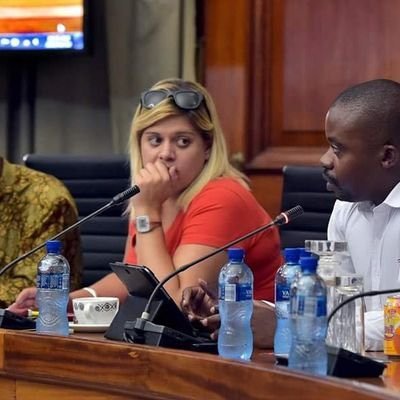 GenMQ's profile picture. Journalist & communicator. Former Business Day political editor, current media & comms officer @AmnestySAfrica