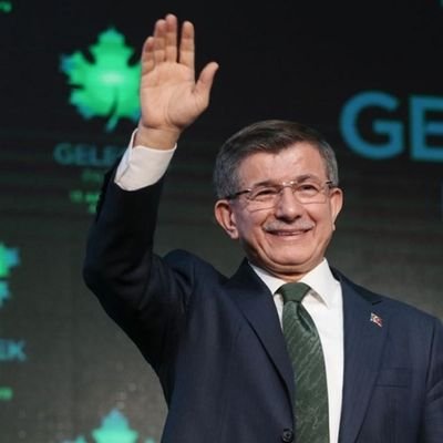 murat76280's profile picture. I tell the truth even when I lie.

ben yunusum bi çareyim , dost elinden avareyim.
Yunus Emre
.
.
.
insan olsun !!!