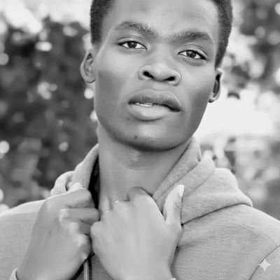 loshanx's profile picture. Thee Trends # || $ || @ ∆