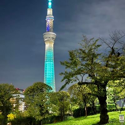 bF24uY3TNKUz6QM's profile picture. 元こけし屋従業員（調理師）の小林と申します。こけし屋は３月末日をもって閉店いたしました。これからはこけし屋の新情報や私の新たな挑戦などについてちょいちょいつぶやいて行きたいと思います。またお会いできる日を必ず実現させるために👍