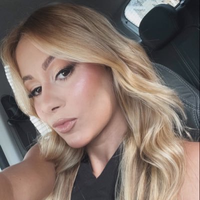 bealvesz_'s profile picture. fé e tals