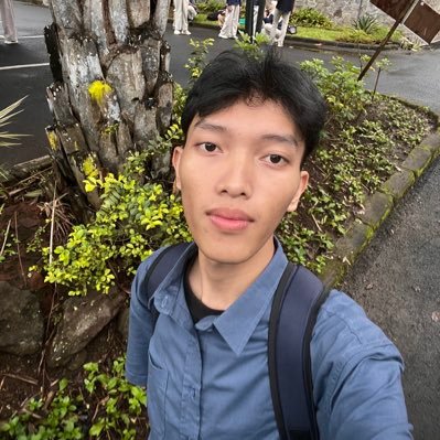 ucanholdme's profile picture. moa x p1ece 🫂 | accounting²²📊 | he/him