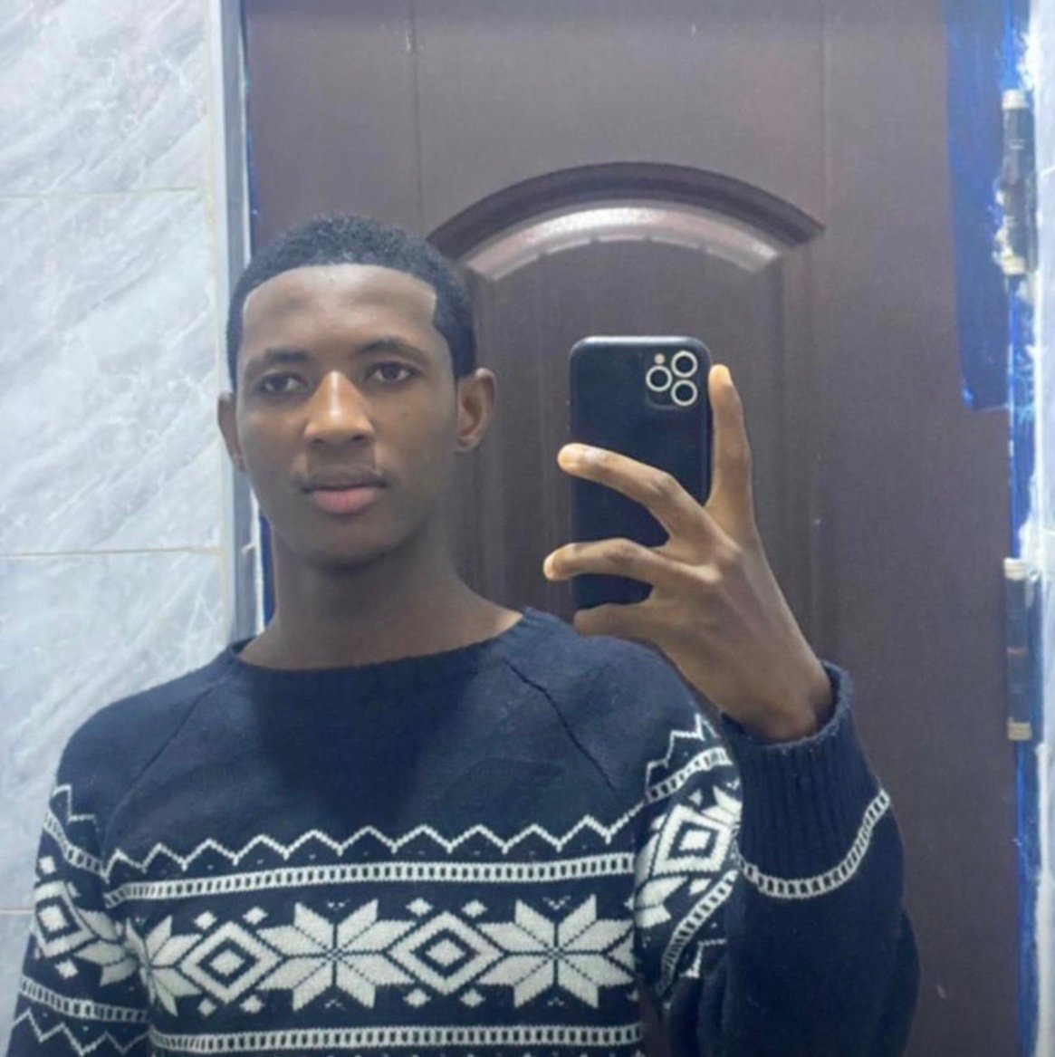 Anonymous5lfg's profile picture. 