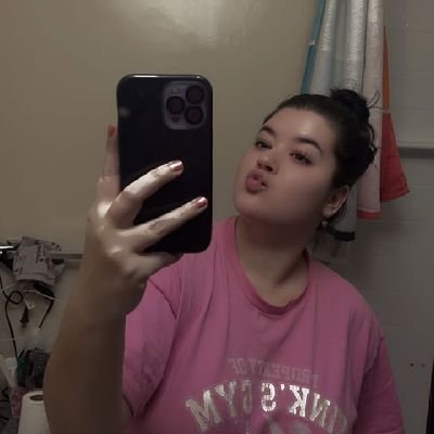 BeckyTwitch's profile picture. 🌙 Just a hellhound girl with attitude 🐾🔥