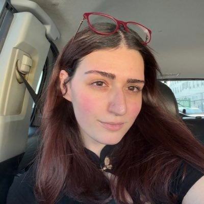 Prosthethicc's profile picture. Chimken