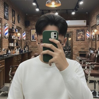 mweeenn's profile picture. smile always