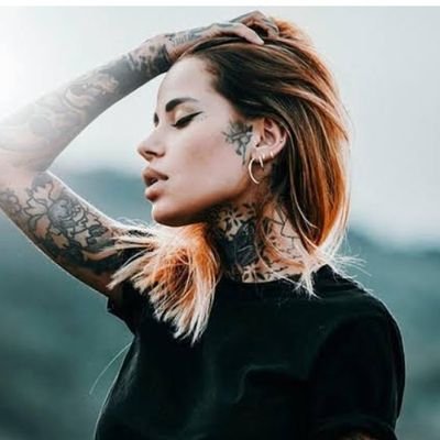 moon1888503's profile picture. 