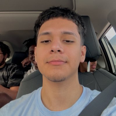 myfitsrtrash's profile picture. 