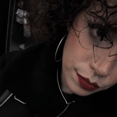 manumiya00's profile picture. machenesannoglialtri 🪡