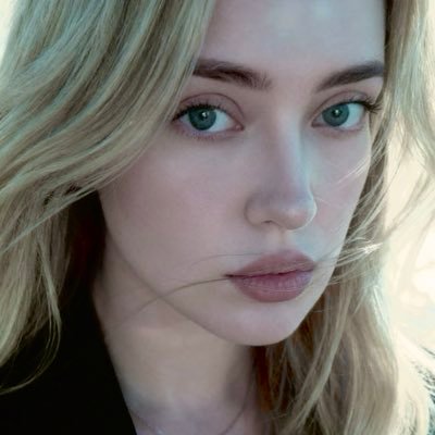 keryverse's profile picture. safe @bts_twt zone