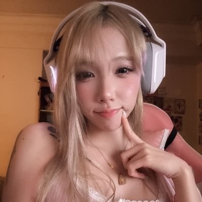 john815782's profile picture. 