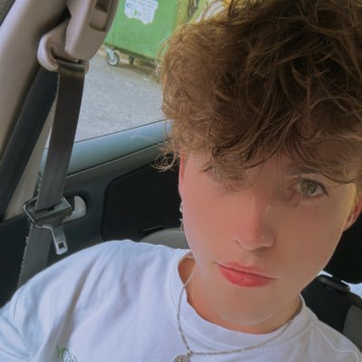 z1pp1k's profile picture. 