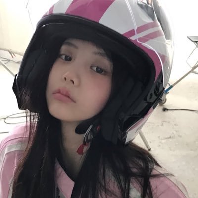 prwveda's profile picture. flowers are the poetry of earth, as the stars are poetry of heaven