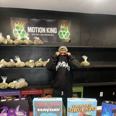 jonathanpaw3's profile picture. WE SHIP WORLDWIDE🛳🛳🌎✈
We've 🍁❄🍄🧂🍯
insane QUALITY at MODERATE price.
Contact us via our LINK bellow⬇️