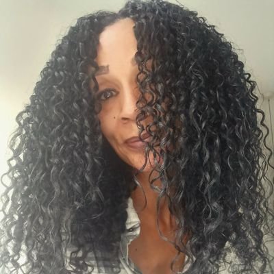 karenab32's profile picture. I spread misinformation aka memes..I lean left but my eyes are open 😌religion-not a chance😖Gooner til I die,Celtic has a place in my❤️ still not American🤣