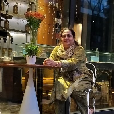 arsroz's profile picture. Author | Poet | Women's Rights & Gender Equality Advocate | Life Coach (Family Relationships and Inter-generational Dynamics)