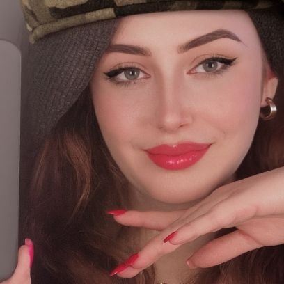 Mryammou1997's profile picture. Medical Dr / OB & GYN Resident | Spring Girl 💅