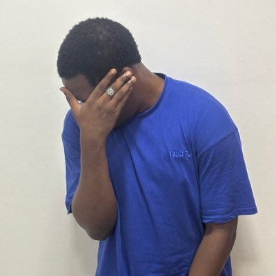 afrobwoyyyy's profile picture. Stay Alive 🎈… songwriter • performer • chartered accountant afrobwoymusic@gmail.com