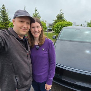 widirtytesla's profile picture. Sharing behind the scenes moments and a few SpaceX insights from my side of the launchpad 🚀✨