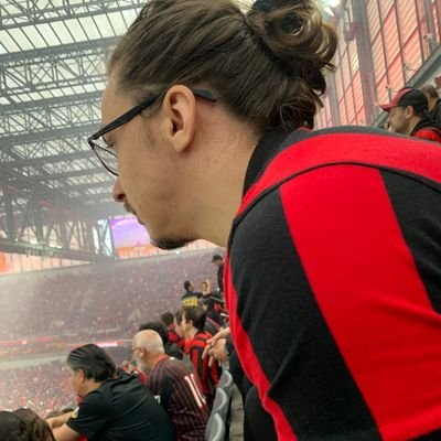 alecsthunder's profile picture. O ᴛᴇᴍᴘᴏ ᴇ́ ᴏ sᴇɴʜᴏʀ ᴅᴀ ʀᴀᴢᴀ̃ᴏ.