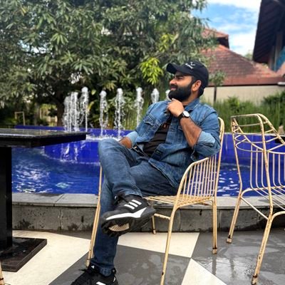 danaladairyfarm's profile picture. Art, fitness,Growth, mindfulness,SON,FARMS, Spread love❤️
peace✌️ 🕊️.TIME IS DIVINE.