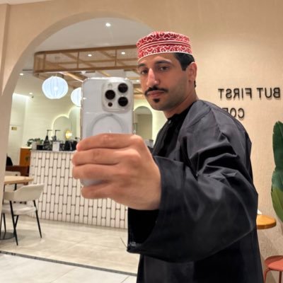 alqnoobi_m's profile picture. English Teacher . UTAS 📚 You will never walk alone🦩#LFC.