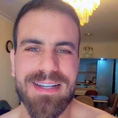 mohamadreza2369's profile picture. بوکسور مستعفی .مهندس و‌مدیره شب مره نویسه .باریستا .رستر.قهوه فروش .بیل زن .باغدار .حفار .نقاش .خالی کننده ی‌حوض🤚❤️ایران جان❤️