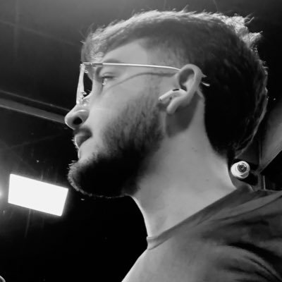 twiinkboooy's profile picture. um geminiano dramático