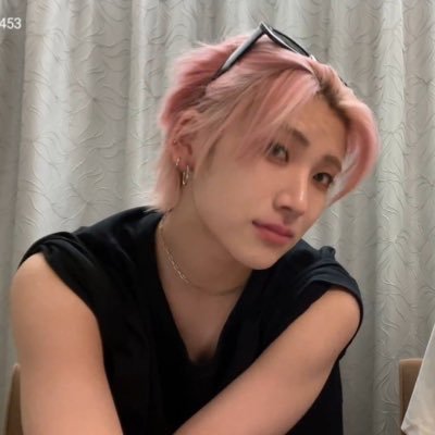 moonanealeai's profile picture. 🧁⭐🍒 ༘ ˚ 𑄹    ✿ ⠀baby you're my lucky star