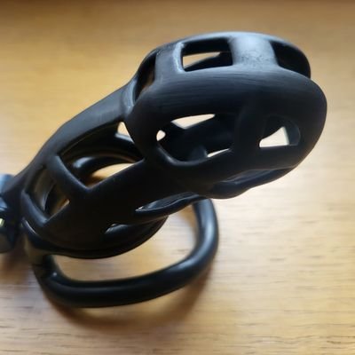 chienneatrous's profile picture. grave lope soum. Je connais @masterocc depuis un bail. 
suis sous son controle.