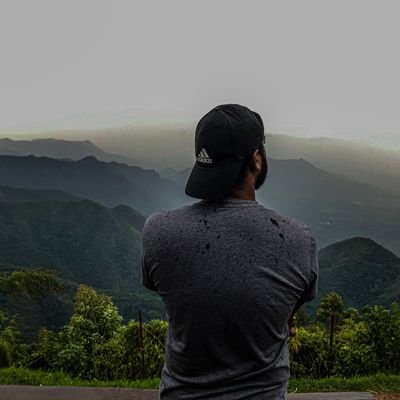 Edovaagali's profile picture. Liverpool FC I Formula1 | I give away my desserts