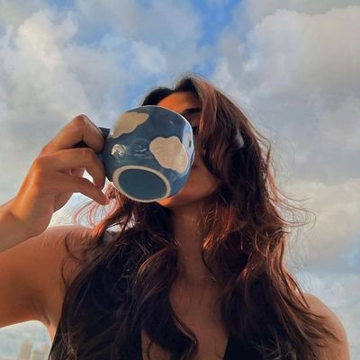 Clumsy_Badal's profile picture. ahnn i still don't know 🙂