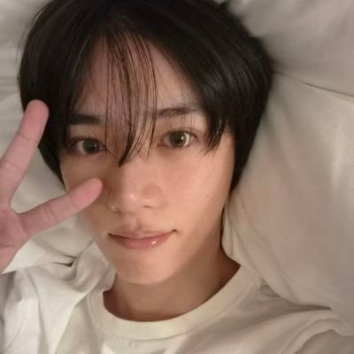 bamiicihuy's profile picture. —— Alive in melodies :Thriving in whispers of music #TXT OT5  —— ✭