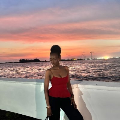 maryammosuro's profile picture. cinephile | 🏎️