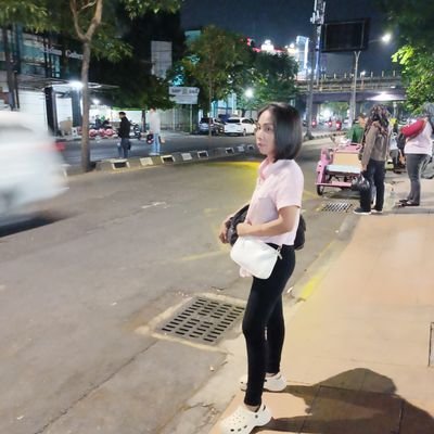 lisa06963894689's profile picture. 