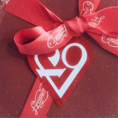 realfromis_9's profile picture. 