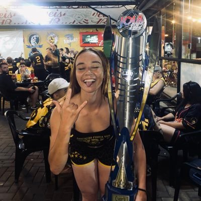 aamanda_barbosa's profile picture. educação física-uem 🐝